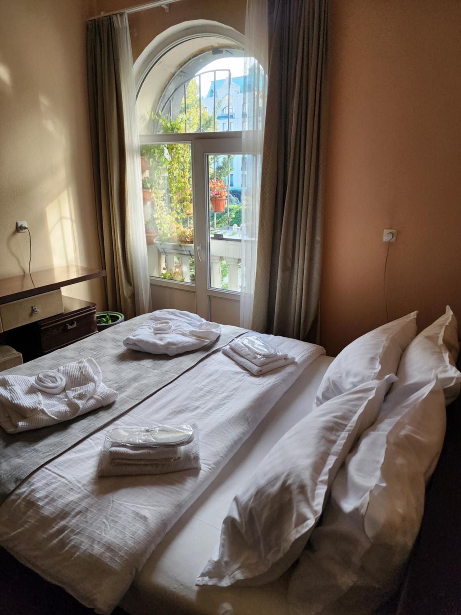 10 Baratashvili St Tbilisi Zewnętrze zdjęcie